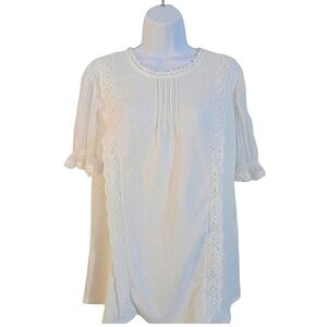 Flower & Feather White Shaby Chic  Delicate Lace Blouse 1X